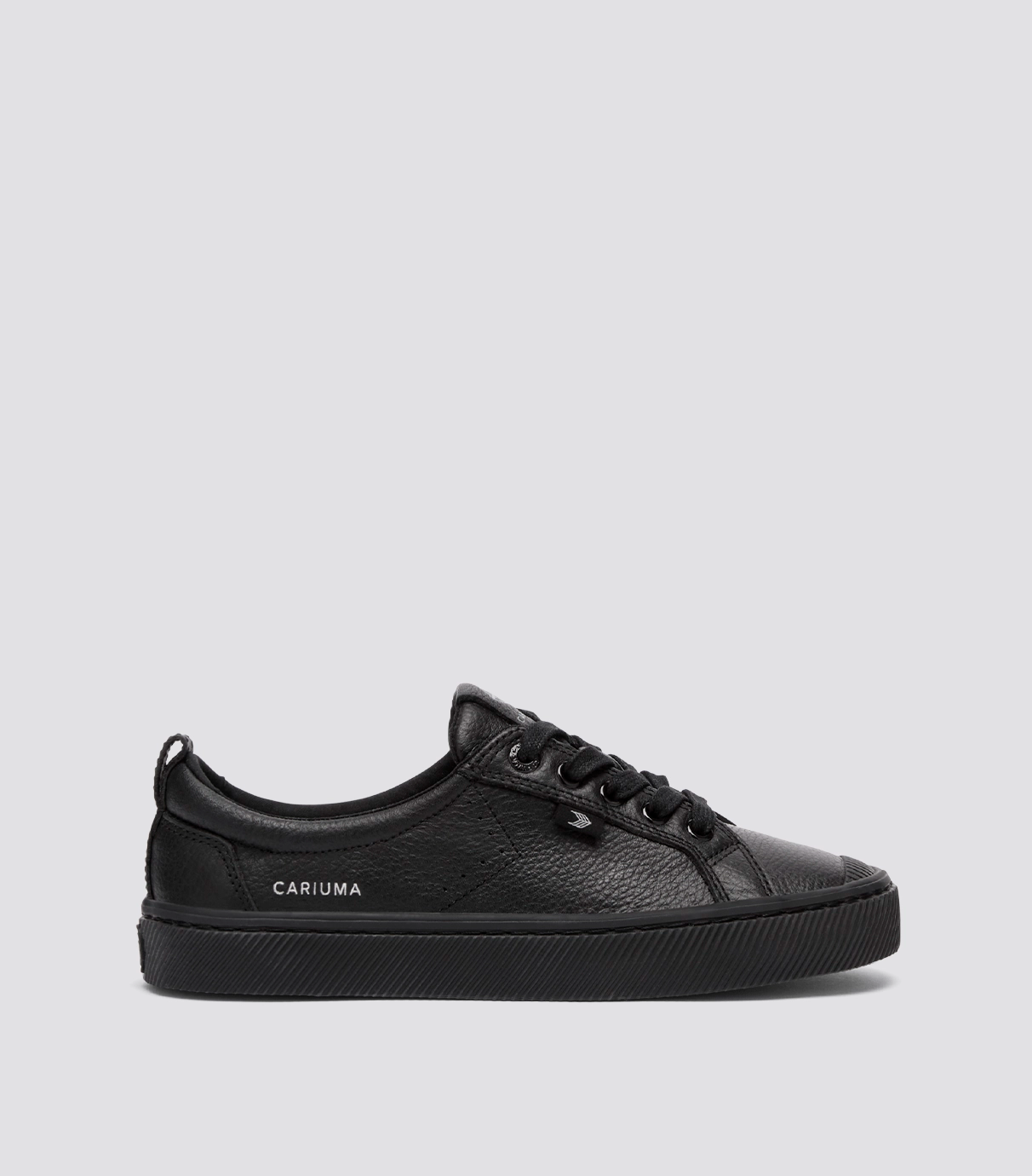 OCA Low Pebbled Leather Black